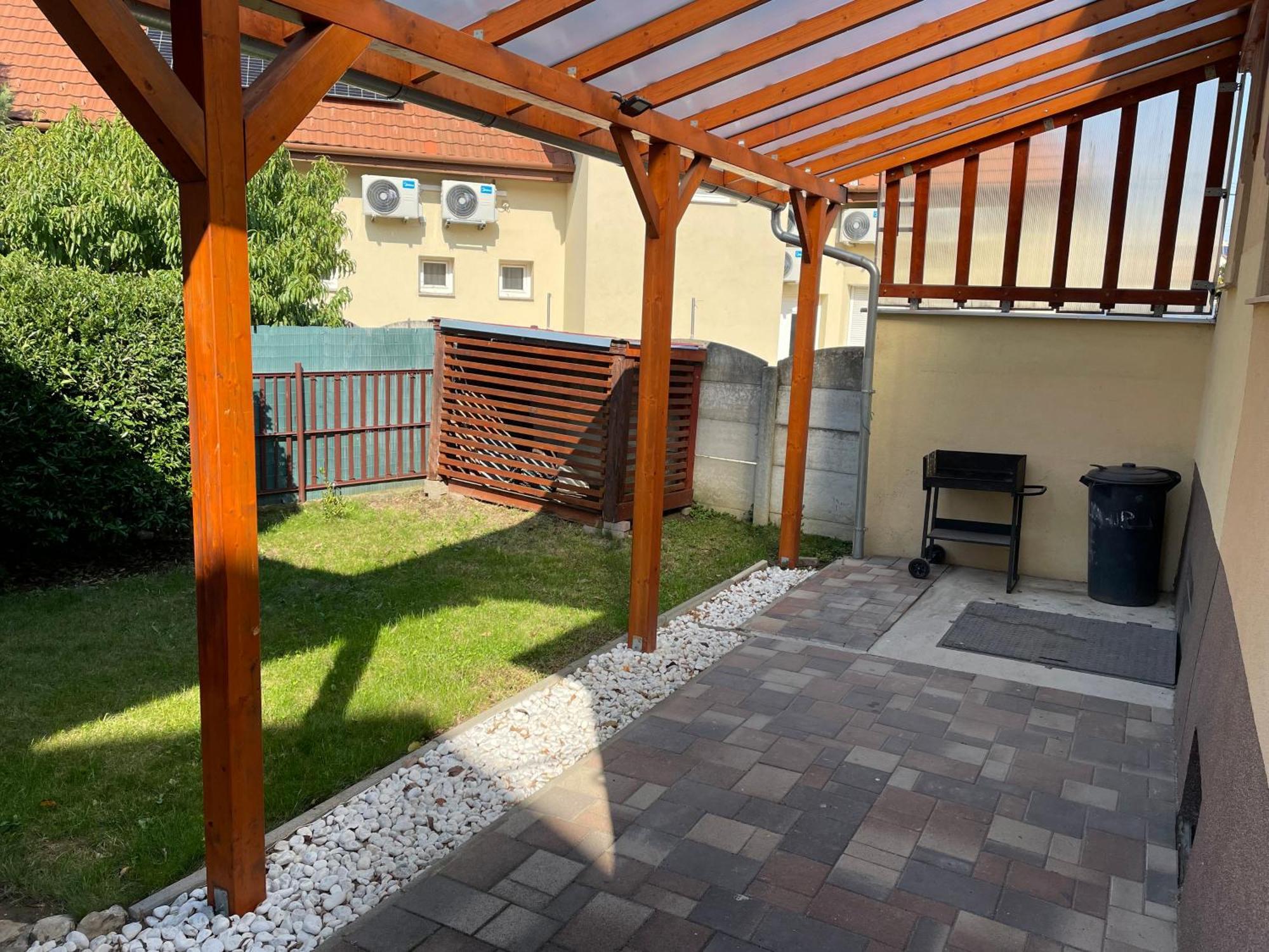 Relax Apartment Zalaegerszeg Ngoại thất bức ảnh